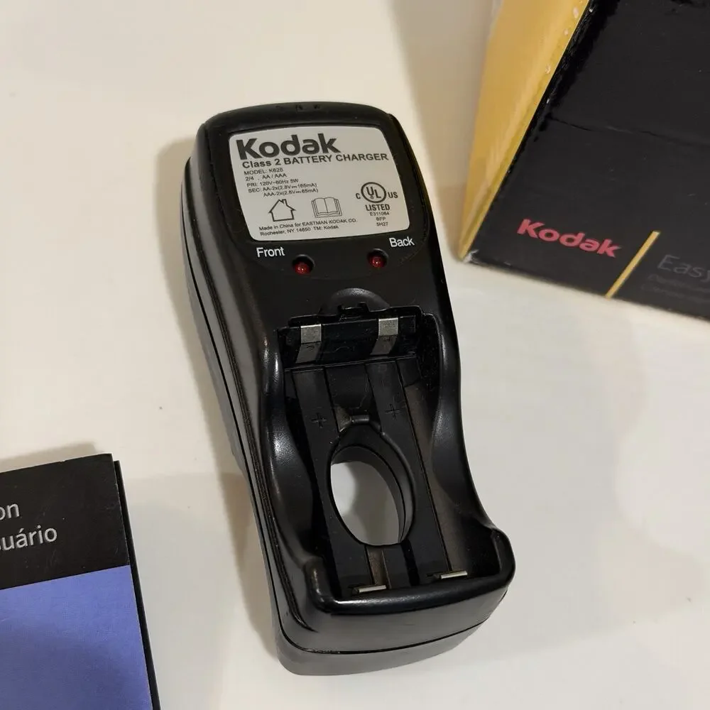 Kodak EasyShare Z981 14MP 26x Zoom Digital Camera Works Box Black